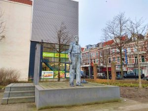 de reus van rotterdam rigardus rijnhout the giant street art