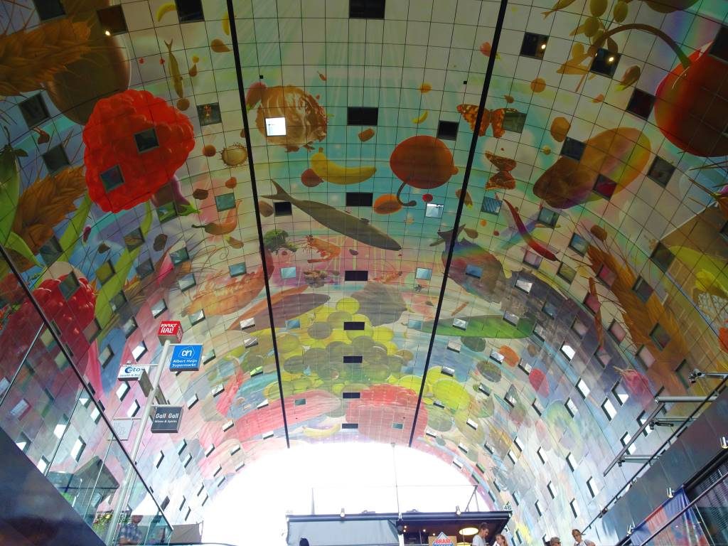 hoorn des overvloeds horn of plenty art markthal rotterdam