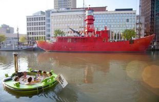 hot-tug-rotterdam